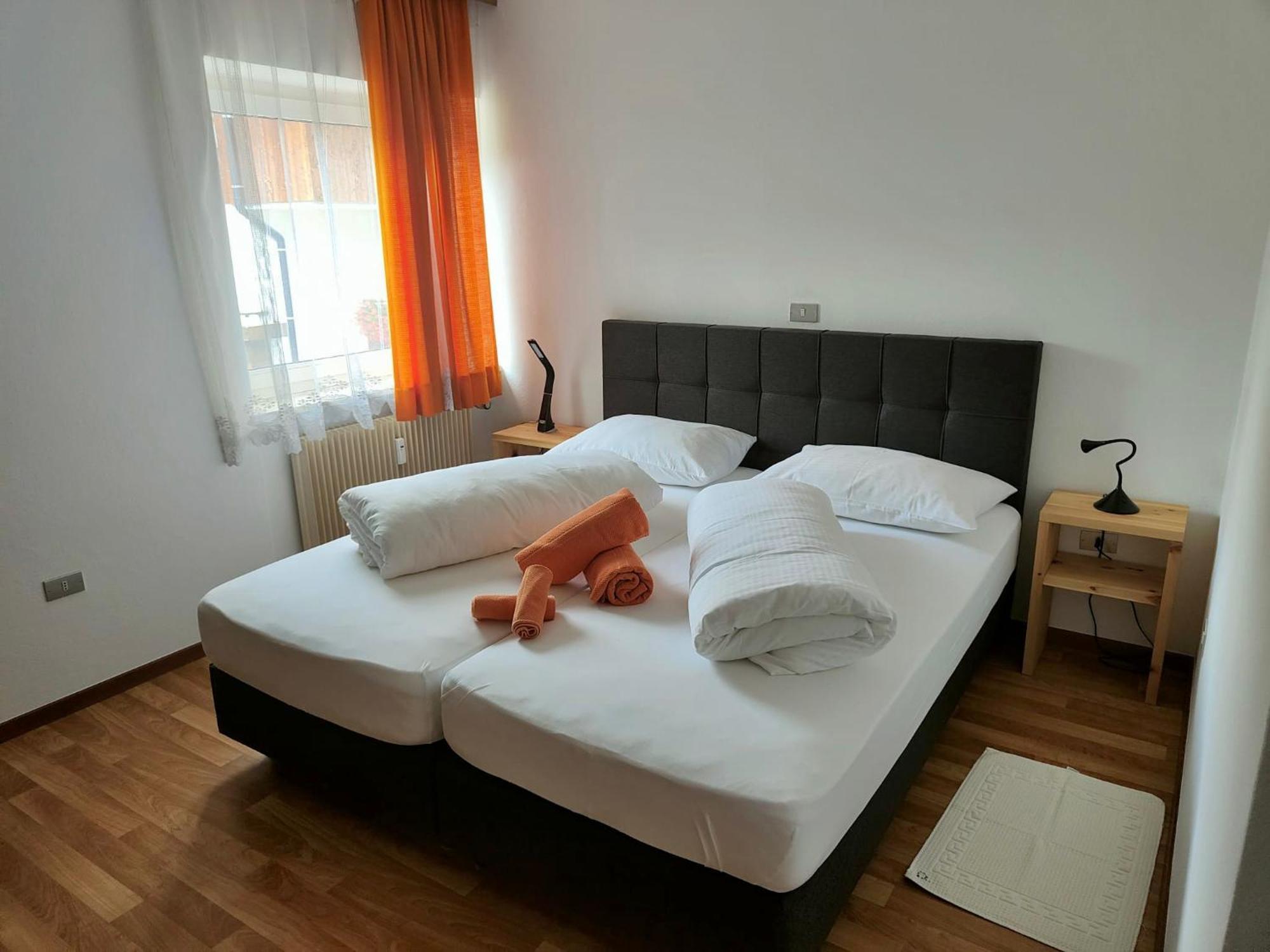 Apartments Drei Zinnen San Candido Cameră foto